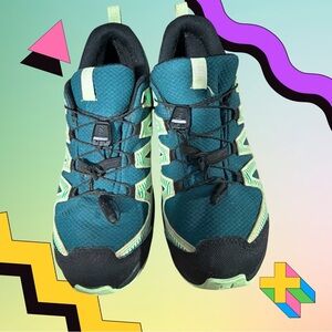 Teal and Black XA PRO V8 CSWP Athletic Shoes -Size 6